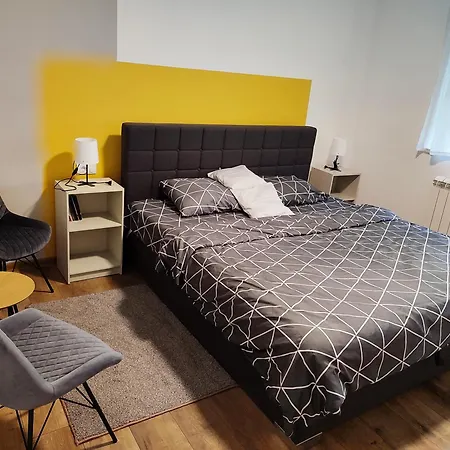 Mitrovica Kuca Apartmán