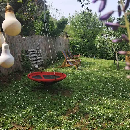 Mitrovica Kuca Апартаменты Аранделовац