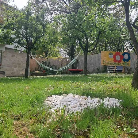 Mitrovica Kuca * Aranđelovac