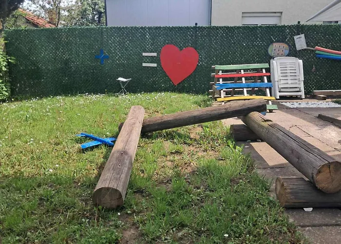 Mitrovica Kuca Daire *