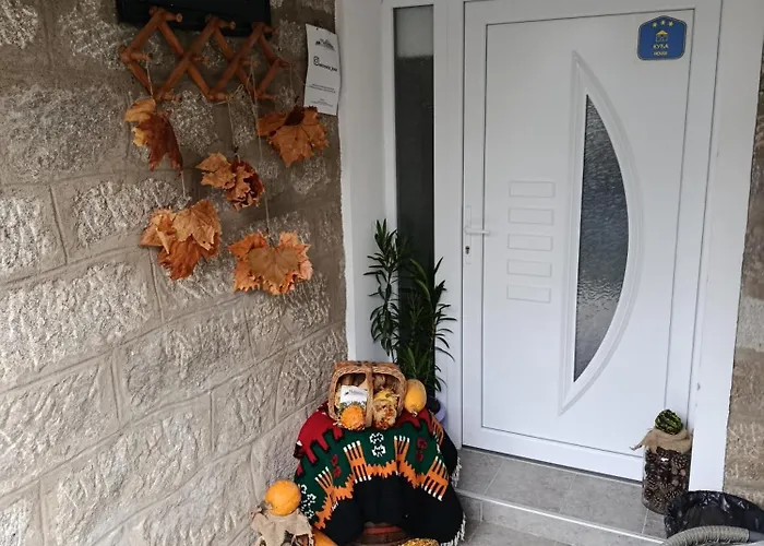 Mitrovica Kuca Daire Arandjelovac