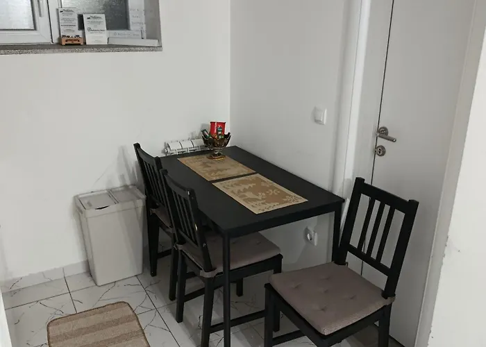 Mitrovica Kuca Arandjelovac