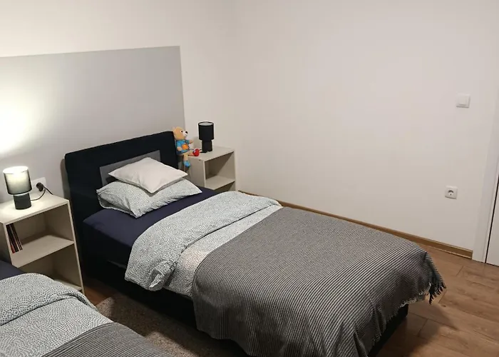 Mitrovica Kuca Daire