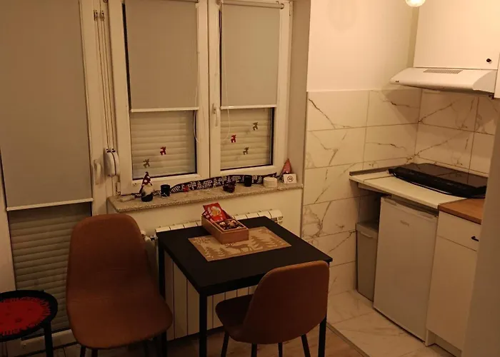 Mitrovica Kuca Daire Arandjelovac